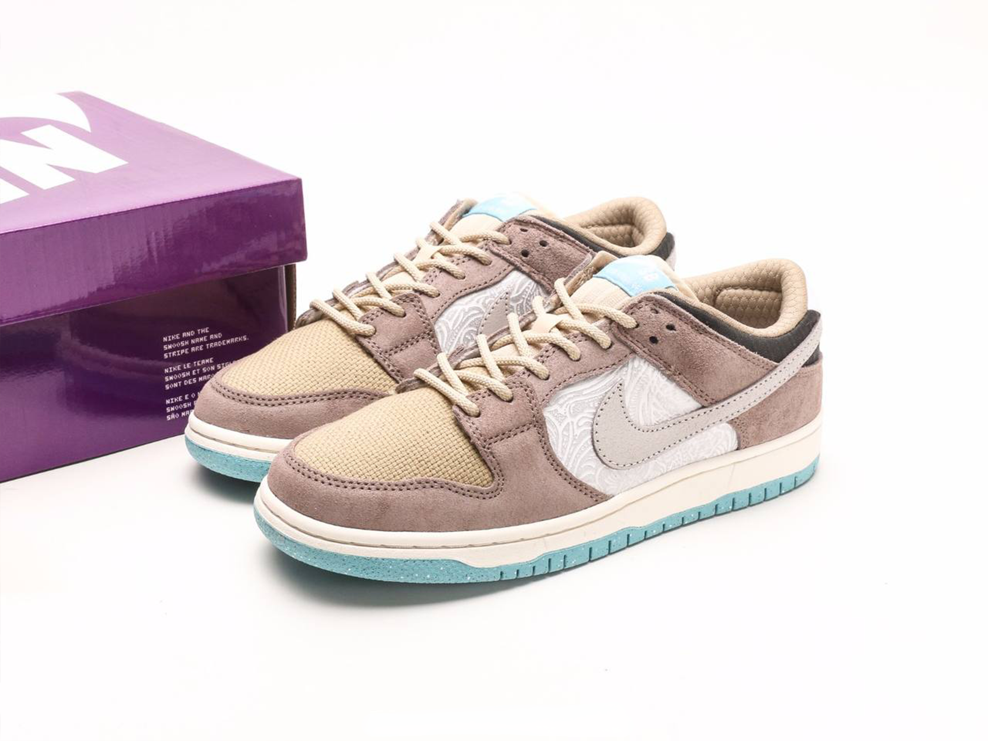 Nike SB Dunk Low Big Money Savings